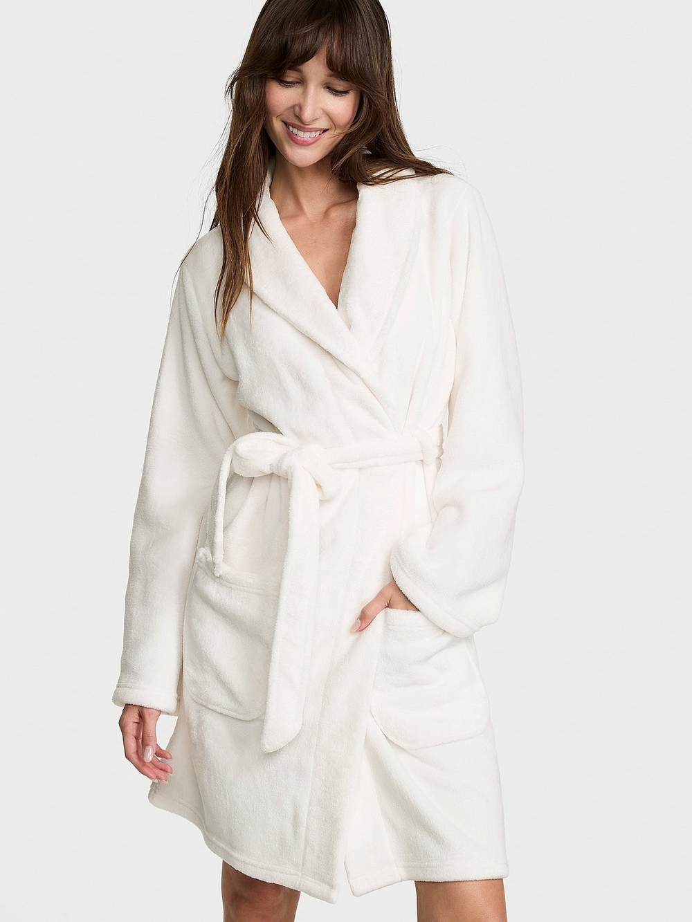 Vuctoria's Secret Plush Robe - Cream